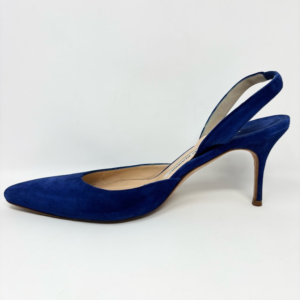 Manolo Blahnik Navy Blue Slingback Pointed-Toe Heels - Picture 9 of 16
